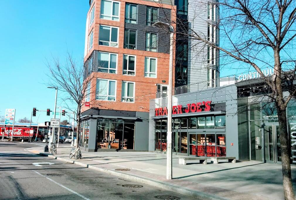 Executive Harvard Allston 3 Bedrooms 2 Baths * Boston